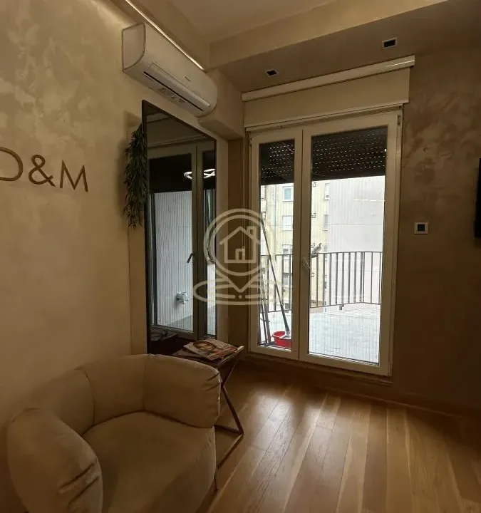 Izdavanje, dvosoban stan, 40m², Grbavica, Novi Sad Sve Podlokacije