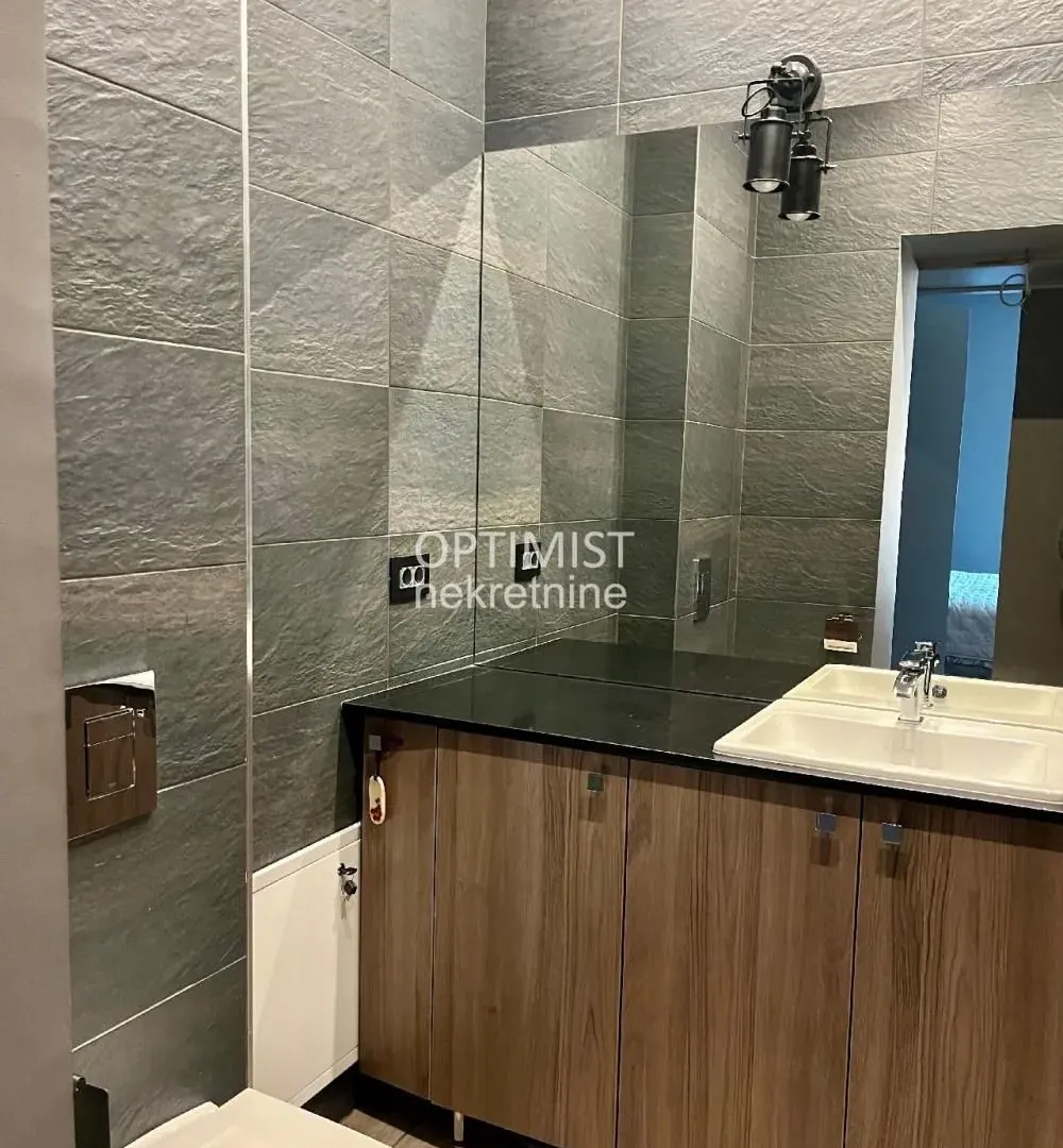 Rent, three bedroom apartment, 84m², Stari Grad, Beograd