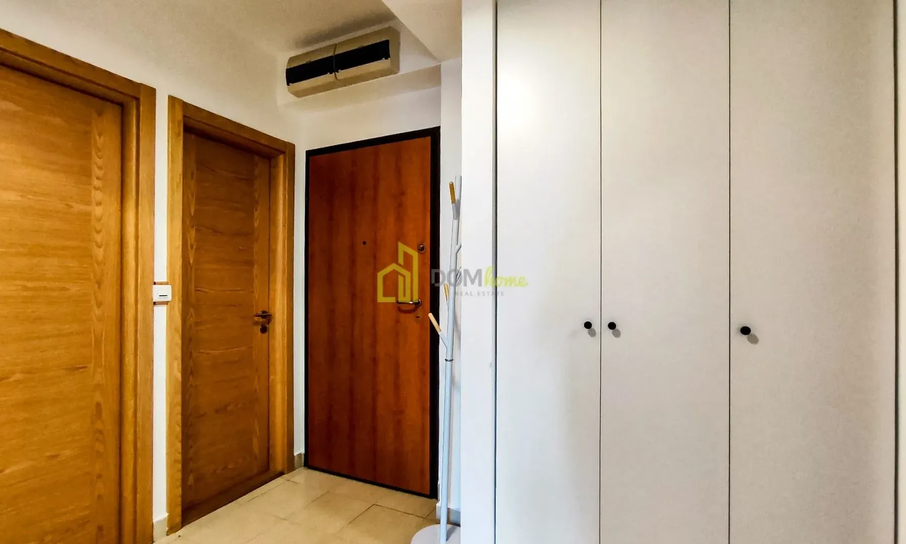 Rent, office space, 71m², Preko Morače, Podgorica