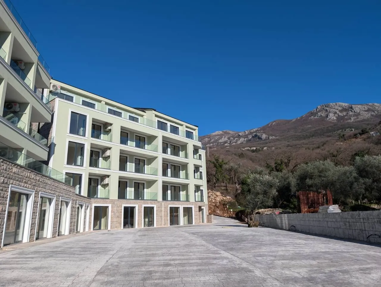 Sale, two bedroom apartment, 93m², Kamenovo, Budva