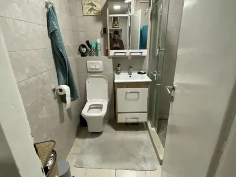 Sale, three bedroom apartment, 70m², Medijana, Niš - image 9