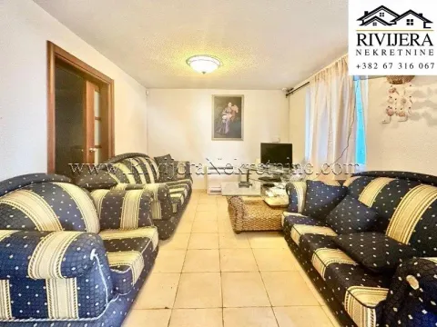 Sale, house, 300m², Stoliv, Kotor - image 3