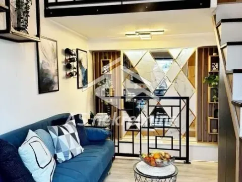 Izdavanje, stan, 45m², Senjak, Beograd - image 3