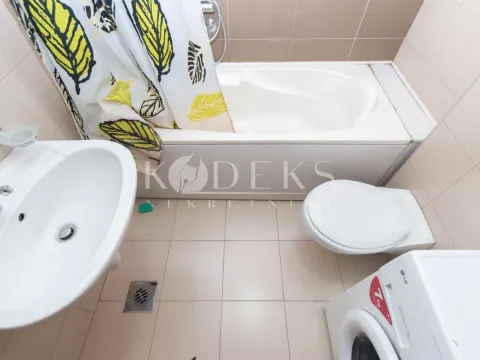 Izdavanje, jednosoban stan, 54m², City Kvart, Podgorica - image 8