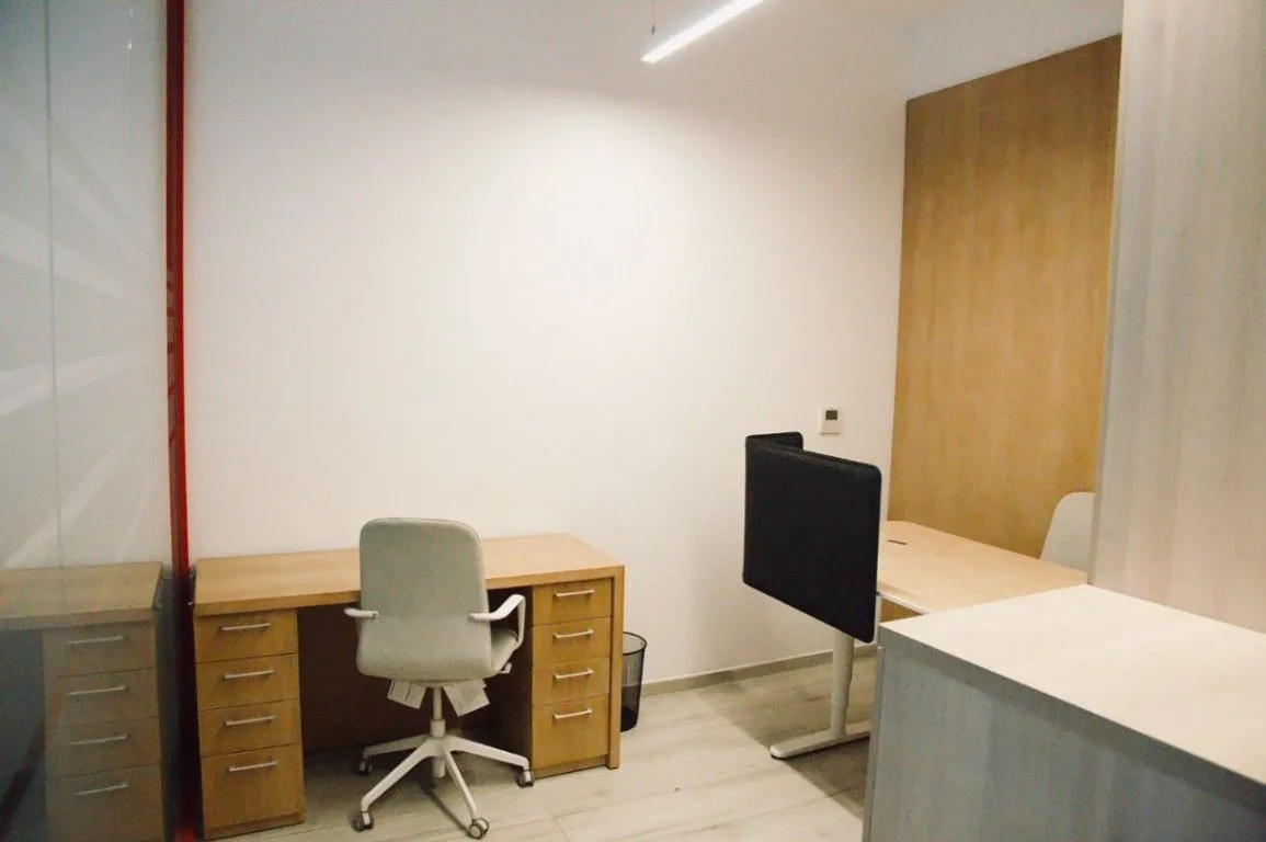 Rent, office space, 93m², City Kvart, Podgorica