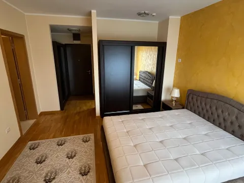 Rent, two bedroom apartment, 70m², City Kvart, Podgorica - image 12