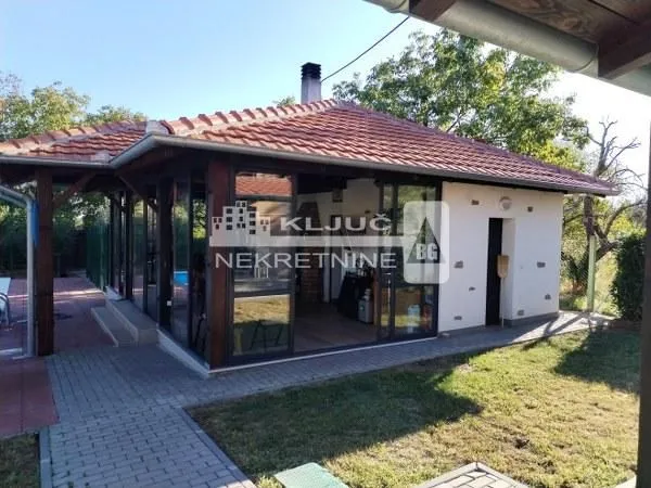 Sale, house, 170m², Trešnja-Koviona, Sopot