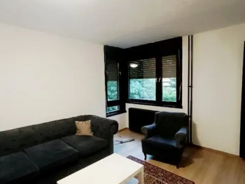 Stan in Višnjička Banja