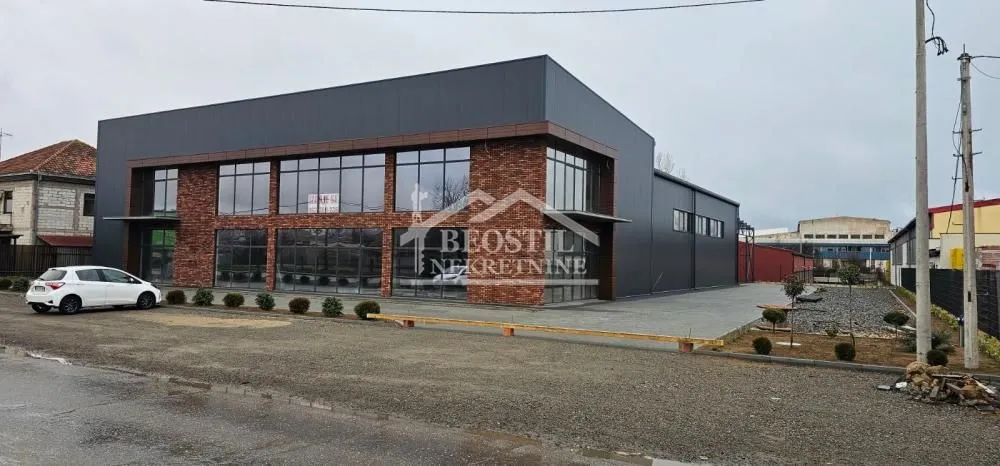 Rent, office space, 2100m², Centar, Smederevo