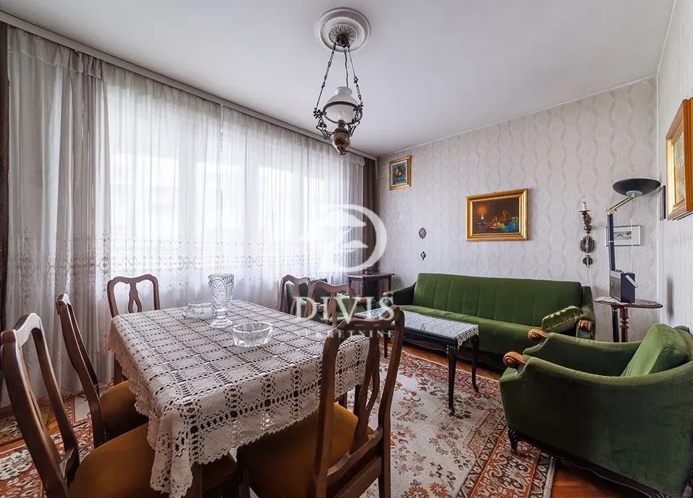 Sale, three bedroom apartment, 101m², Vračar Hram, Vračar Sve Podlokacije