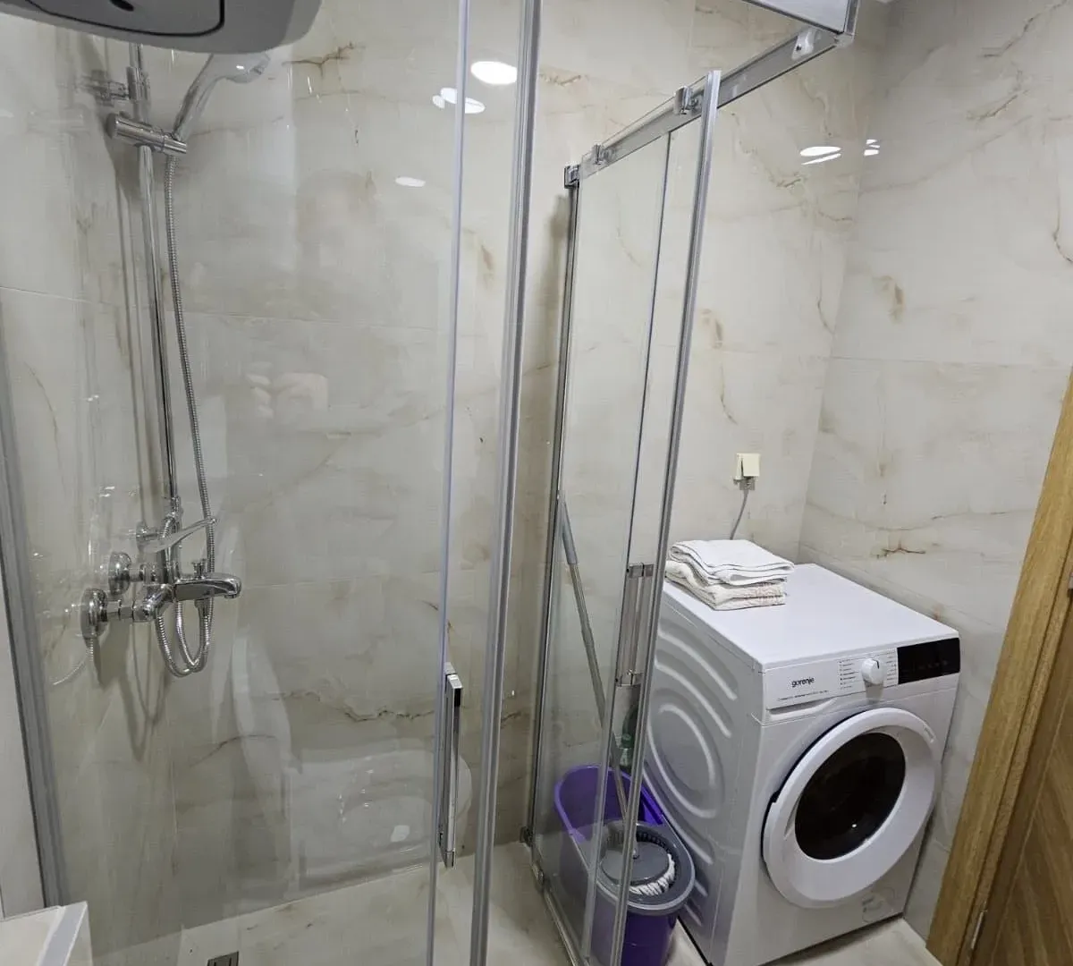 Izdavanje, jednosoban stan, 40m², Preko Morače, Podgorica