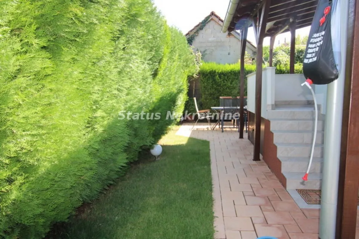 Prodaja, kuća, 145m², Srebrno jezero, Veliko Gradište