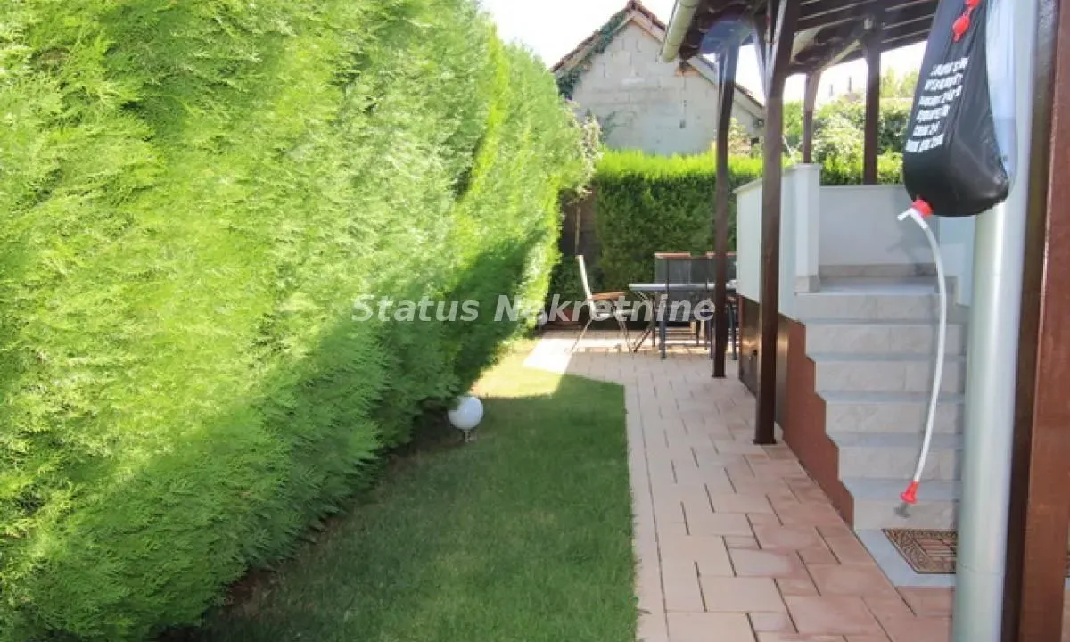 Prodaja, kuća, 145m², Srebrno jezero, Veliko Gradište