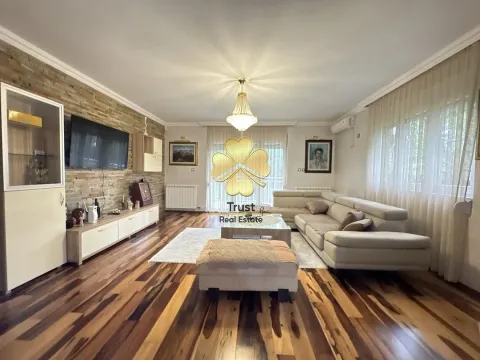 Prodaja, kuća, 175m², Podgorica, Crna Gora - image 6