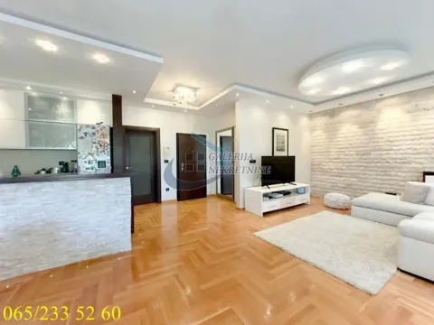 Rent, four bedroom apartment, 97m², Vračar Sve Podlokacije, Beograd - image 6