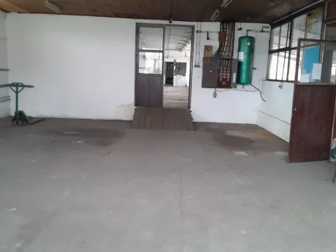 Prodaja, poslovni prostor, 450m², Čerević, Beočin - image 6