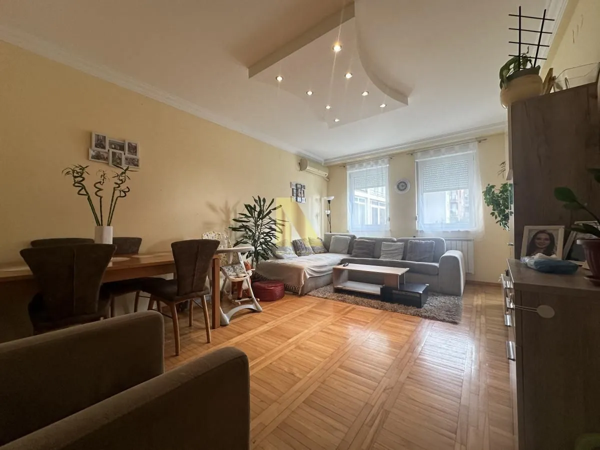 Prodaja, dvosoban stan, 59m², Novo naselje, Novi Sad