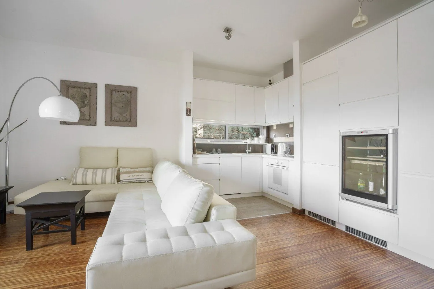 Prodaja, jednosoban stan, 68m², Pržno, Budva