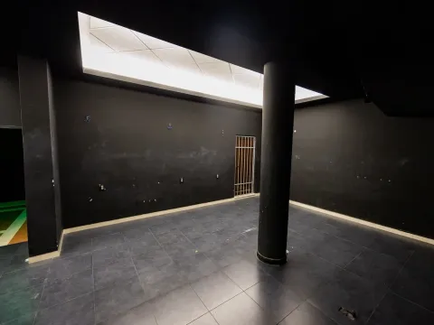 Poslovni prostor in Preko Morače