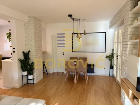 Sale, three bedroom apartment, 85m², Višnjička Banja, Palilula Sve Podlokacije - image 5