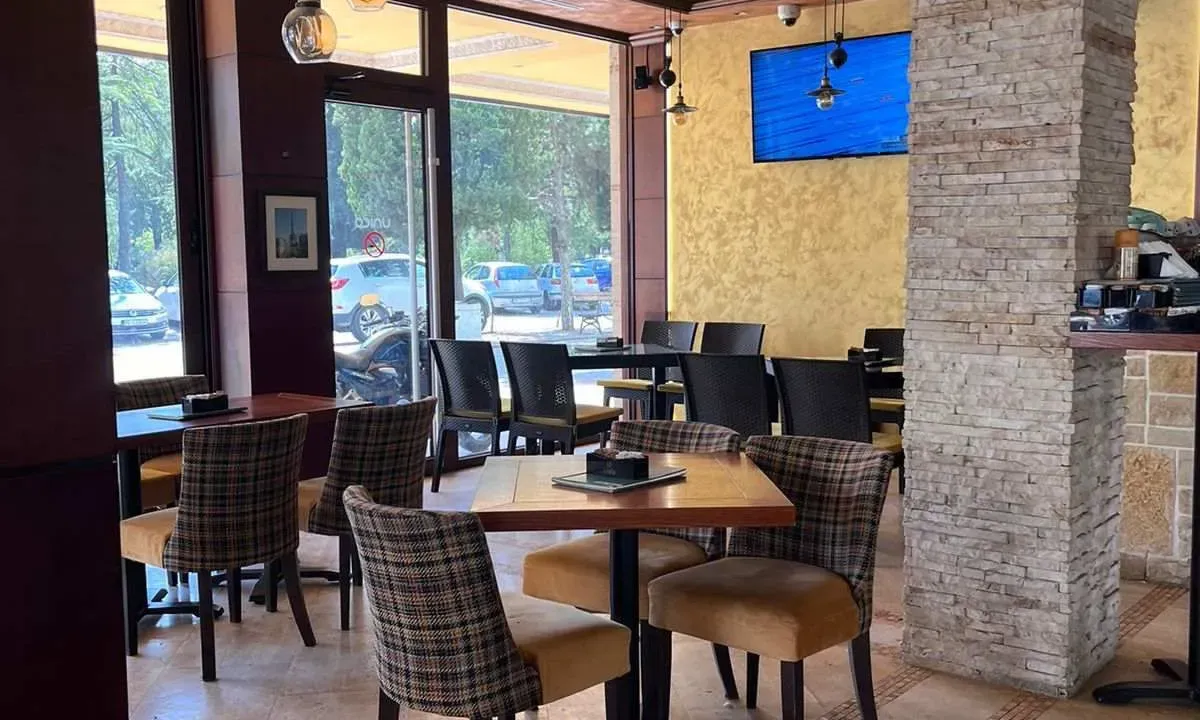 Prodaja, poslovni prostor, 155m², Podgorica, Crna Gora