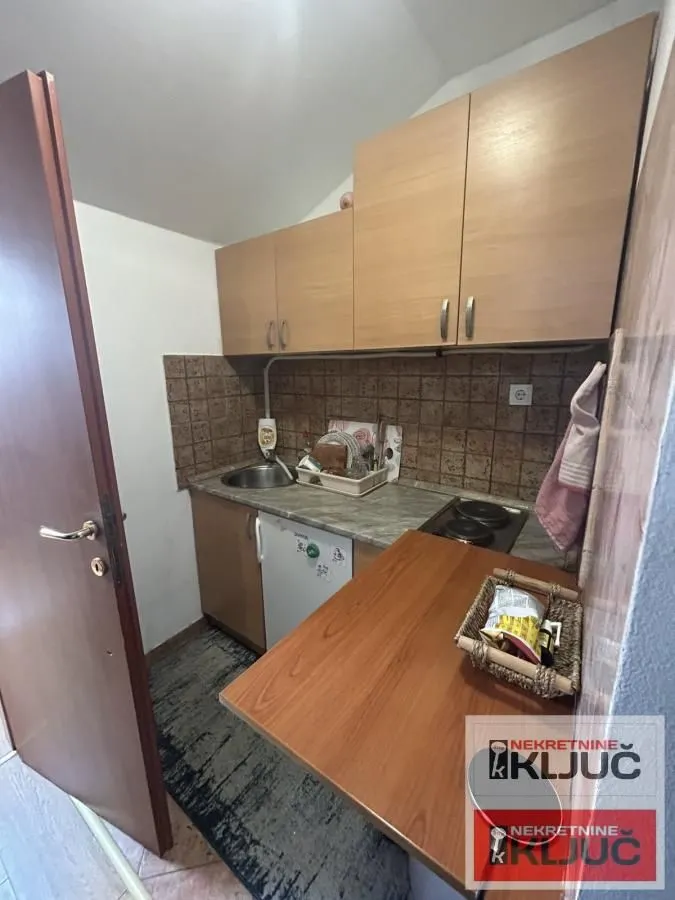 Prodaja, jednosoban stan, 26m², Centar, Novi Sad