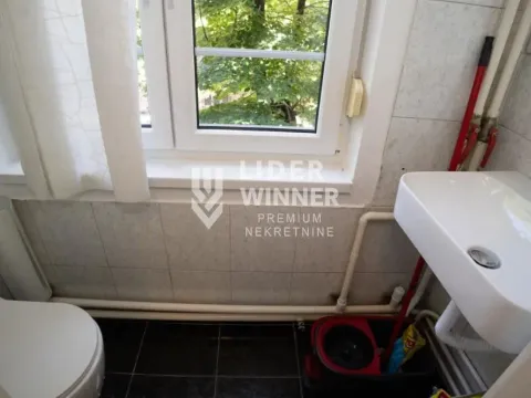 Rent, three bedroom apartment, 63m², Stari Grad, Beograd - image 12