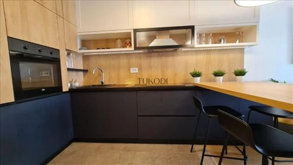 Rent, two bedroom apartment, 40m², Zemun Sve Podlokacije, Beograd