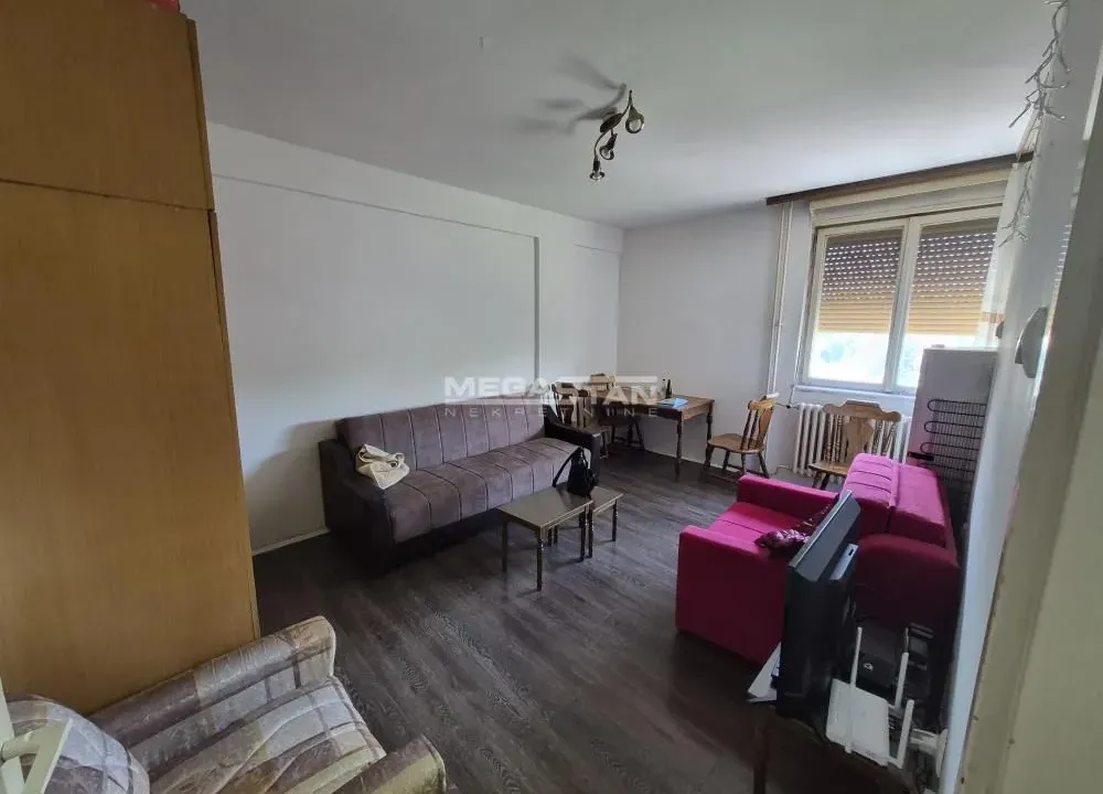 Izdavanje, jednosoban stan, 23m², Krnjaca, Palilula Sve Podlokacije