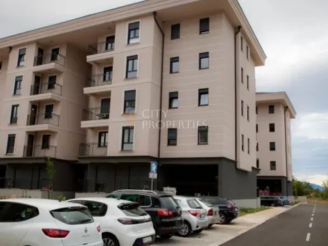 Rent, apartment, 43m², Tološi, Podgorica - image 2