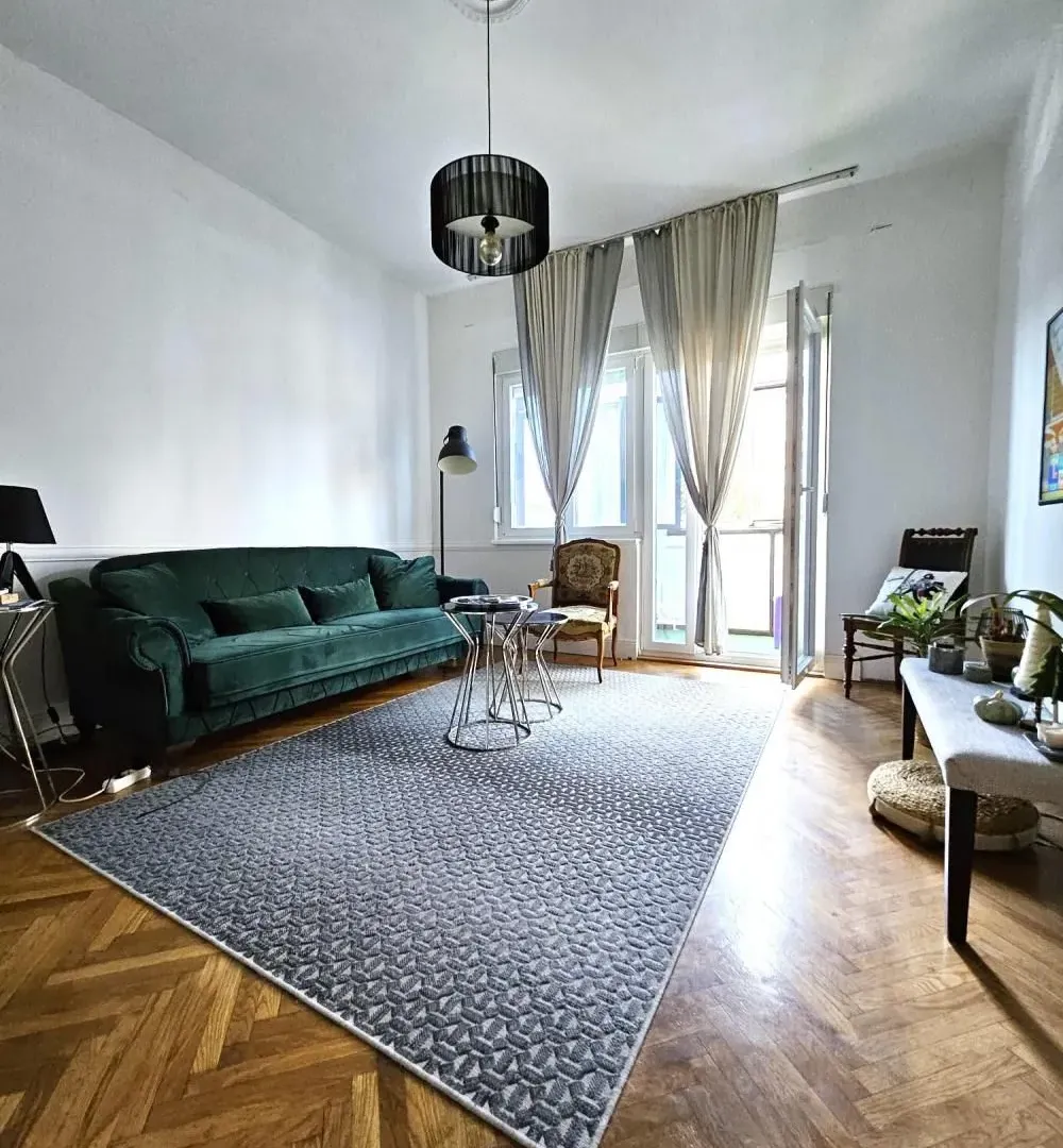 Rent, two bedroom apartment, 62m², Kalenić Pijaca, Vračar Sve Podlokacije