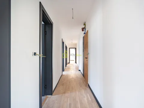 Prodaja, trosoban stan, 102m², Gorica C, Podgorica - image 9