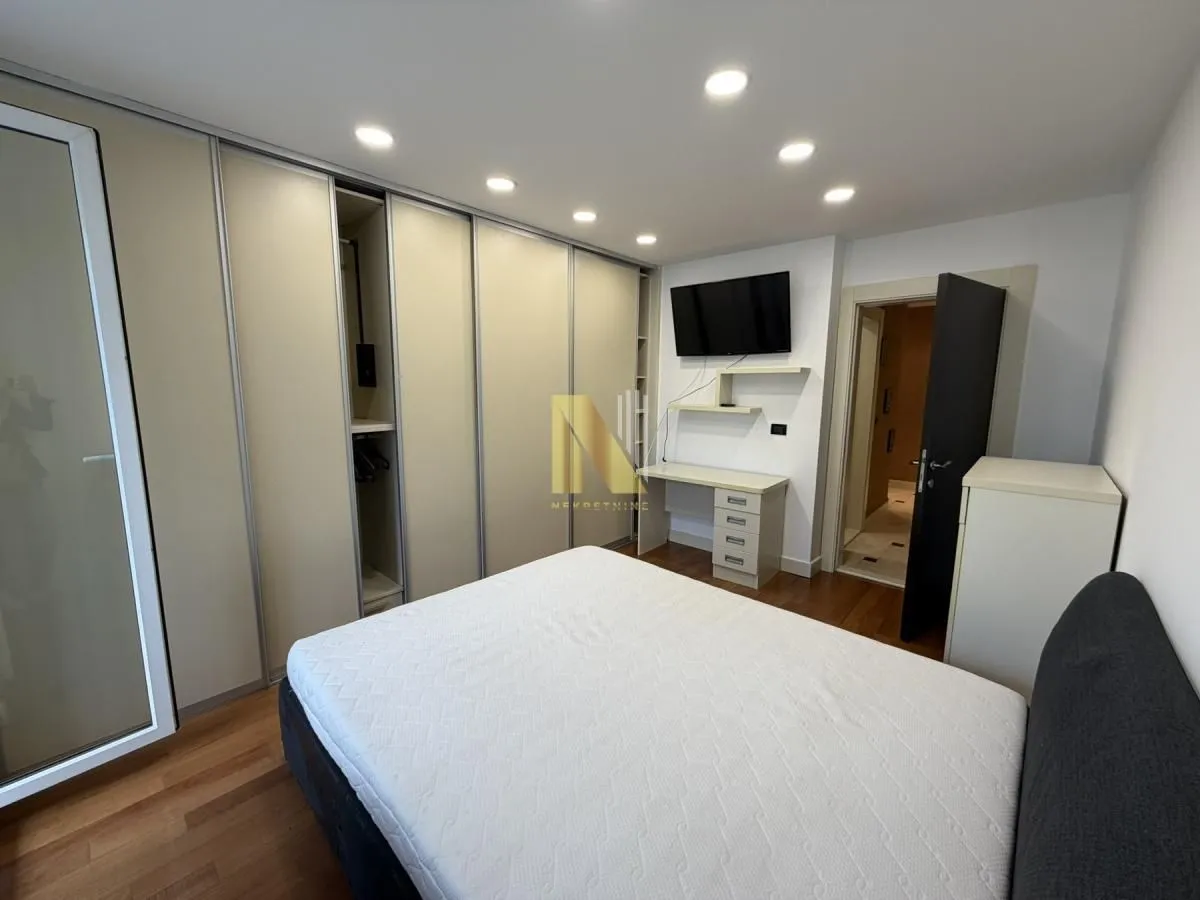 Rent, apartment, 174m², Grbavica, Novi Sad Sve Podlokacije