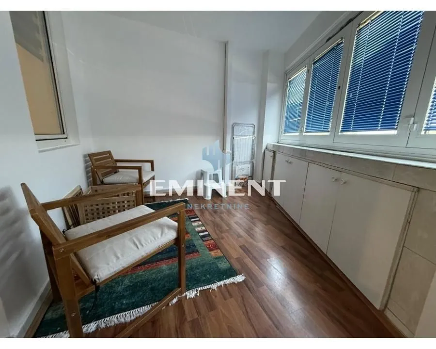 Rent, three bedroom apartment, 90m², Novi Beograd Sve Podlokacije, Beograd