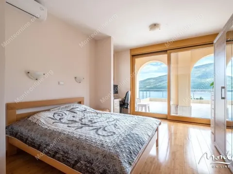 Sale, house, 247m², Đenovići, Herceg Novi - image 18