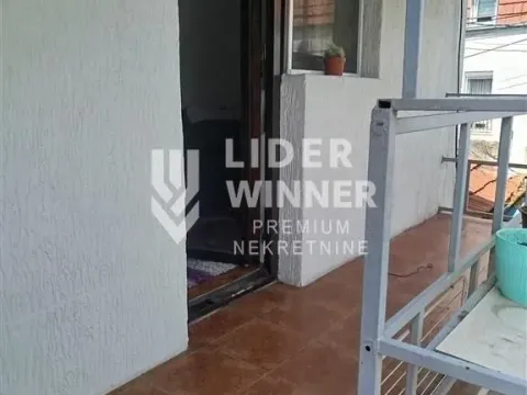 Prodaja, jednosoban stan, 37m², Slavujev Venac, Zvezdara Sve Podlokacije - image 2