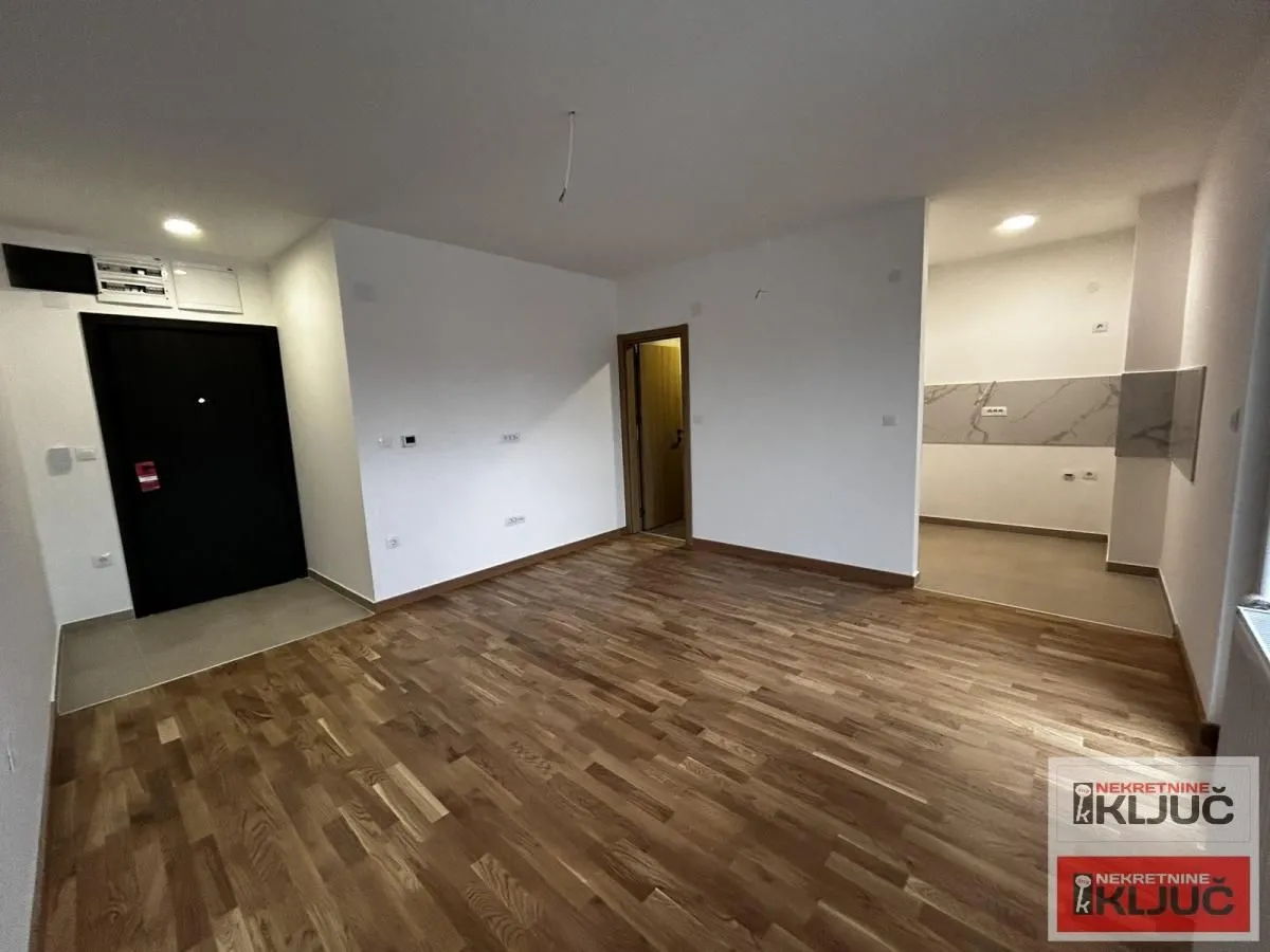 Prodaja, jednosoban stan, 31m², Petrovaradin, Novi Sad