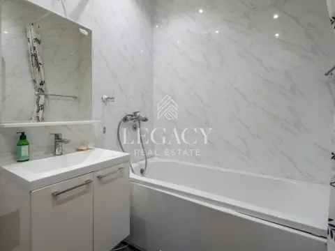 Prodaja, četvorosoban stan, 140m², Šumice, Beograd - image 17