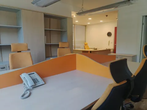 Izdavanje, poslovni prostor, 62m², Vračar Sve Podlokacije, Beograd - image 7