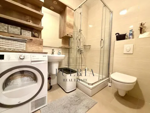 Sale, two bedroom apartment, 63m², City Kvart, Podgorica - image 18