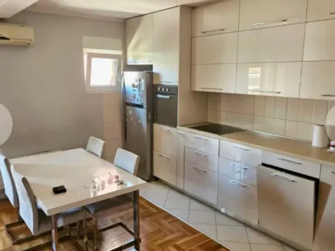 Prodaja, dvosoban stan, 82m², Zagorič, Podgorica - image 6