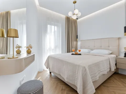 Rent, two bedroom apartment, 60m², Centar, Budva - image 2