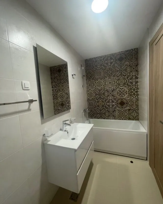 Izdavanje, dvosoban stan, 69m², Master Kvart, Podgorica