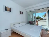 Izdavanje, trosoban stan, 72m², Pržno, Budva - image 8