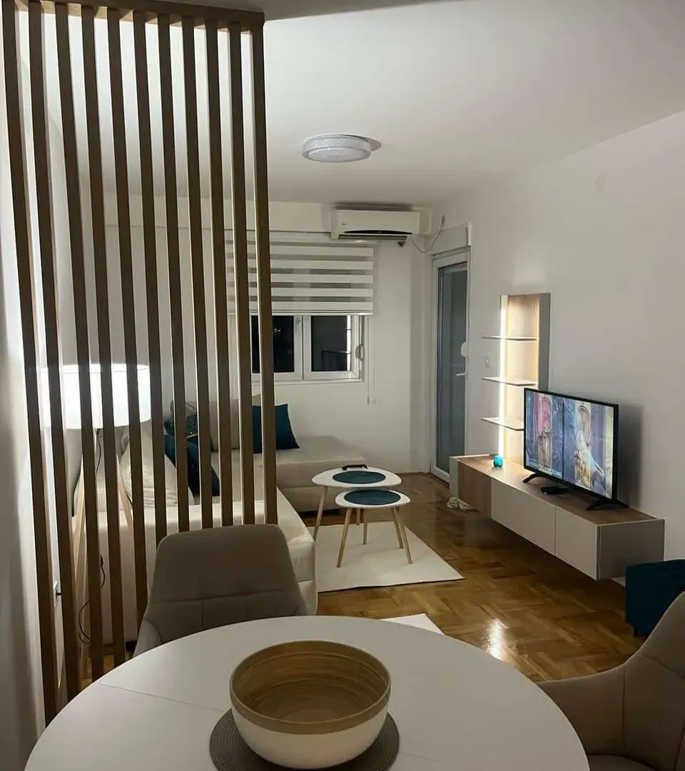 Izdavanje, jednosoban stan, 40m², City Kvart, Podgorica