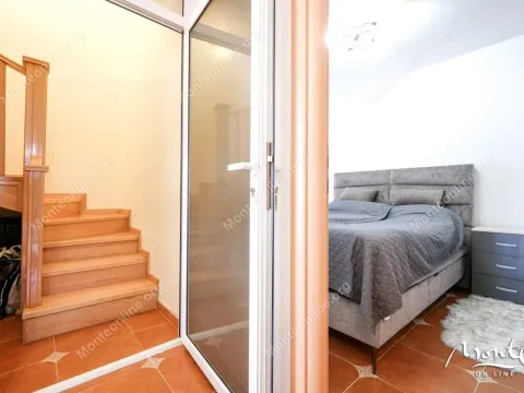 Prodaja, kuća, 210m², Krašići, Tivat - image 22