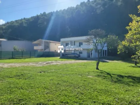 Izdavanje, jednosoban stan, 50m², Polje, Bar - image 4