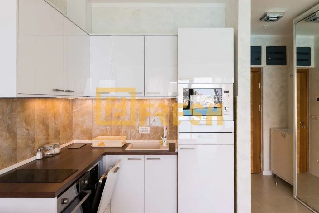 Rent, studio apartment, 29m², Budva, Crna Gora