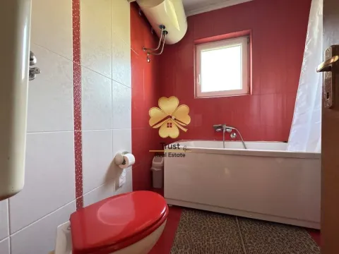 Rent, house, 200m², Stari Aerodrom, Podgorica - image 16