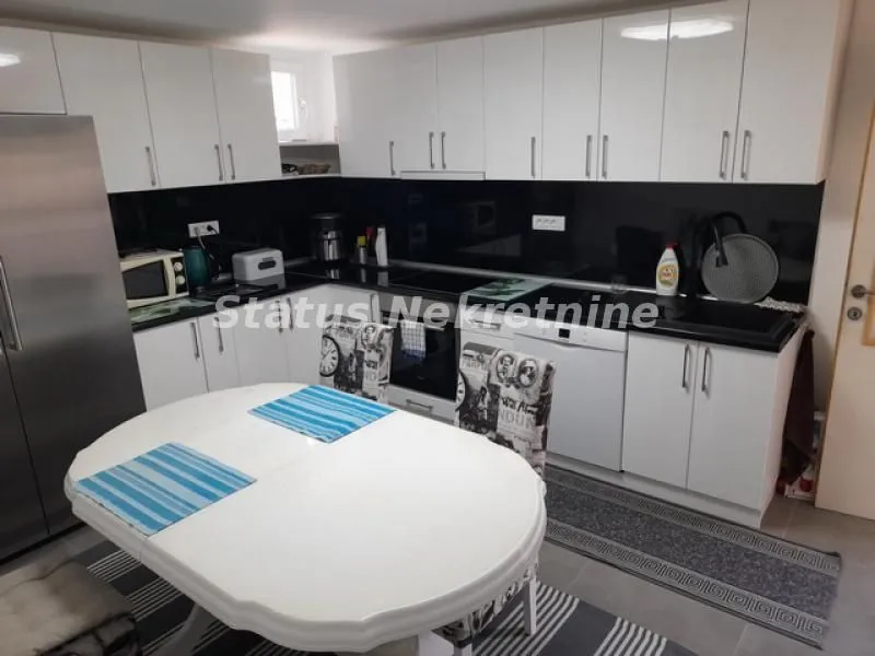 Prodaja, kuća, 92m², Bela Palanka, Srbija